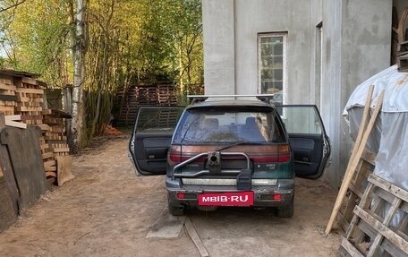 Mitsubishi Chariot III, 1995 год, 80 000 рублей, 2 фотография