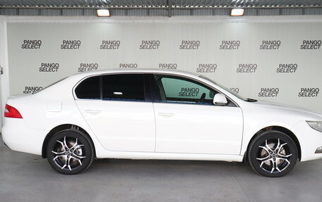 Skoda Superb III рестайлинг, 2010 год, 809 000 рублей, 3 фотография