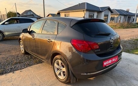 Opel Astra J, 2018 год, 720 000 рублей, 5 фотография