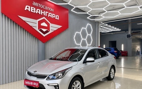 KIA Rio IV, 2018 год, 1 300 000 рублей, 9 фотография