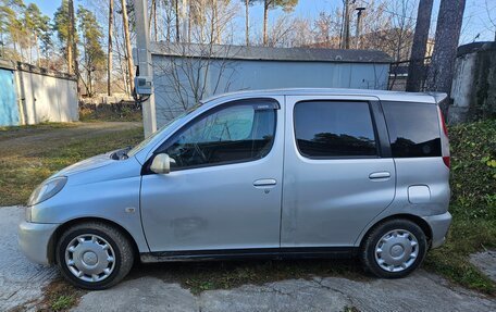 Toyota FunCargo, 2002 год, 275 000 рублей, 2 фотография