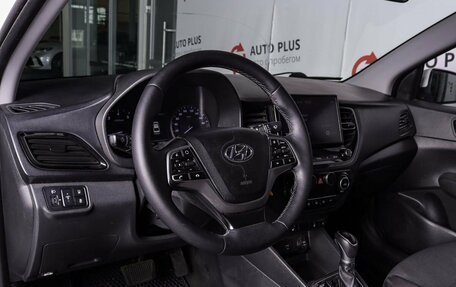 Hyundai Solaris II рестайлинг, 2021 год, 1 389 000 рублей, 8 фотография