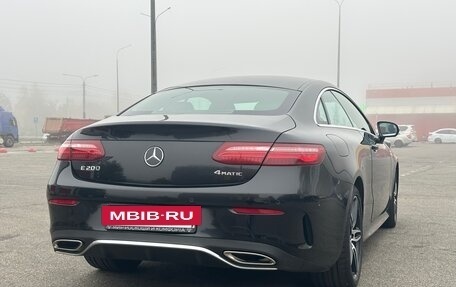 Mercedes-Benz E-Класс, 2019 год, 4 300 000 рублей, 3 фотография