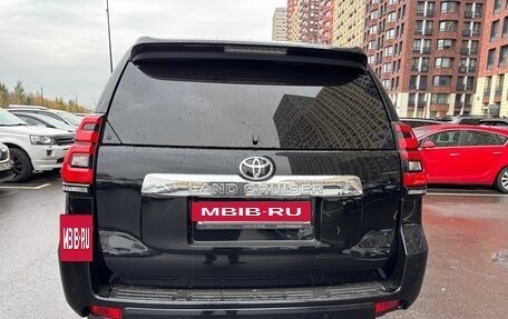 Toyota Land Cruiser Prado 150 рестайлинг, 2021 год, 6 450 000 рублей, 4 фотография