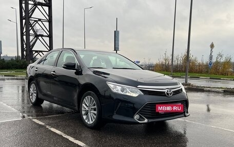 Toyota Camry, 2016 год, 2 235 000 рублей, 2 фотография