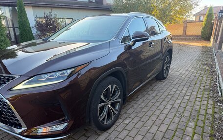 Lexus RX IV рестайлинг, 2019 год, 5 100 000 рублей, 3 фотография