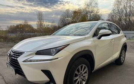 Lexus NX I, 2018 год, 2 875 000 рублей, 2 фотография