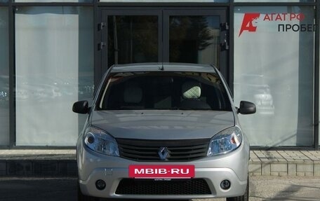 Renault Sandero I, 2013 год, 490 000 рублей, 2 фотография