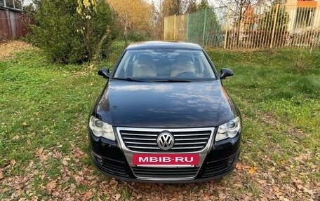 Volkswagen Passat B6, 2008 год, 890 000 рублей, 2 фотография