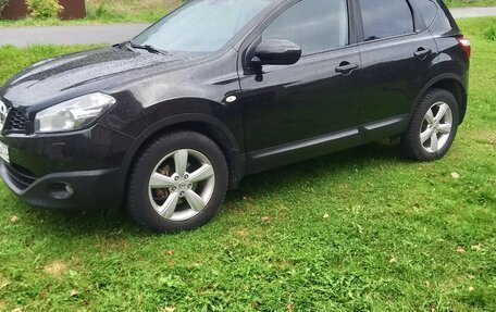 Nissan Qashqai, 2011 год, 980 000 рублей, 3 фотография