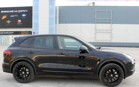 Porsche Cayenne III, 2014 год, 2 990 000 рублей, 4 фотография