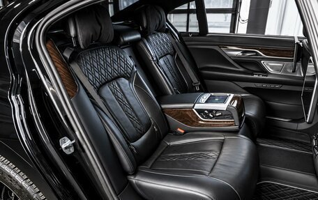 BMW 7 серия, 2019 год, 6 499 000 рублей, 14 фотография