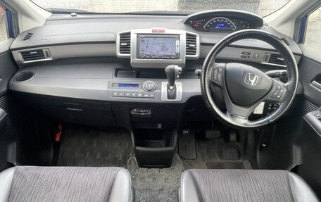 Honda Freed I, 2015 год, 950 787 рублей, 11 фотография