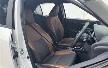 Toyota Yaris Cross, 2023 год, 1 718 084 рублей, 6 фотография