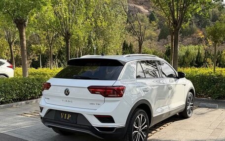 Volkswagen T-Roc I, 2022 год, 1 476 000 рублей, 4 фотография