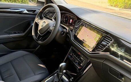 Volkswagen T-Roc I, 2022 год, 1 476 000 рублей, 8 фотография