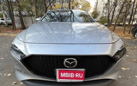 Mazda 3, 2021 год, 1 400 000 рублей, 1 фотография