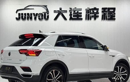 Volkswagen T-Roc I, 2022 год, 1 745 000 рублей, 4 фотография