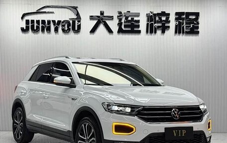 Volkswagen T-Roc I, 2022 год, 1 745 000 рублей, 3 фотография
