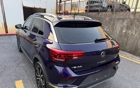 Volkswagen T-Roc I, 2021 год, 1 273 222 рублей, 4 фотография