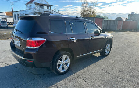 Toyota Highlander III, 2012 год, 1 650 000 рублей, 3 фотография