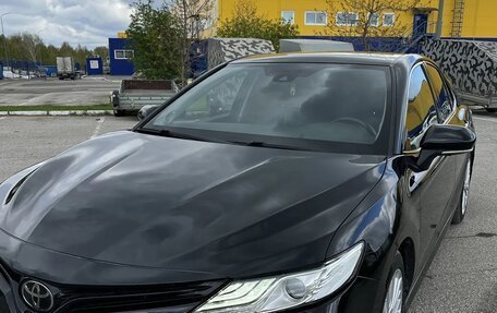 Toyota Camry, 2019 год, 2 890 000 рублей, 5 фотография