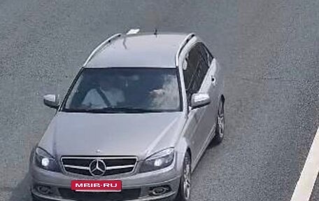 Mercedes-Benz C-Класс, 2008 год, 1 000 000 рублей, 2 фотография