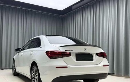 Mercedes-Benz A-Класс, 2022 год, 1 916 000 рублей, 5 фотография