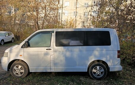 Volkswagen Transporter T5 рестайлинг, 2004 год, 600 000 рублей, 3 фотография