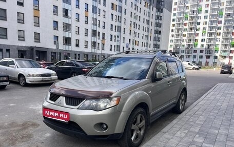Mitsubishi Outlander III рестайлинг 3, 2008 год, 840 000 рублей, 2 фотография