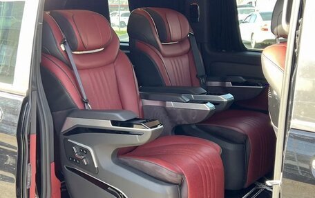 Mercedes-Benz V-Класс, 2025 год, 6 500 000 рублей, 11 фотография