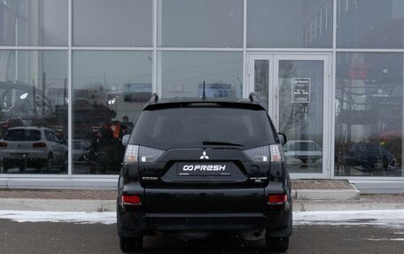 Mitsubishi Outlander III рестайлинг 3, 2011 год, 1 500 000 рублей, 4 фотография