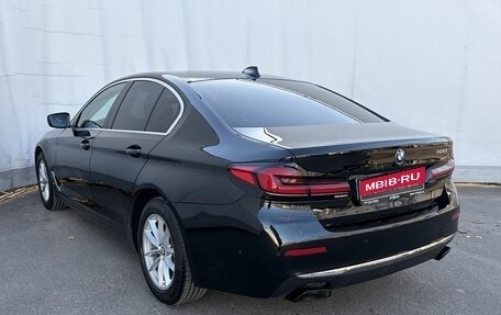 BMW 5 серия, 2021 год, 3 800 000 рублей, 6 фотография