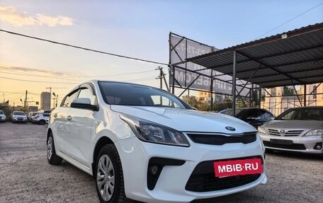 KIA Rio IV, 2018 год, 1 179 000 рублей, 3 фотография