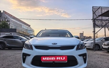 KIA Rio IV, 2018 год, 1 179 000 рублей, 2 фотография