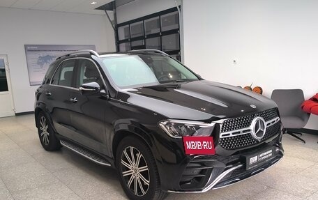Mercedes-Benz GLE, 2024 год, 9 090 000 рублей, 3 фотография