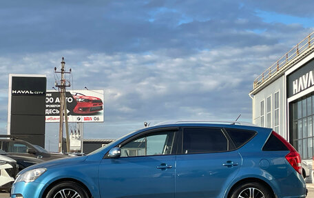 KIA cee'd I рестайлинг, 2010 год, 670 000 рублей, 2 фотография