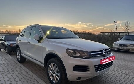 Volkswagen Touareg III, 2014 год, 2 200 000 рублей, 2 фотография