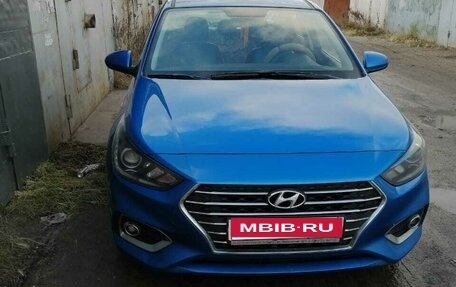 Hyundai Solaris II рестайлинг, 2017 год, 1 300 000 рублей, 1 фотография