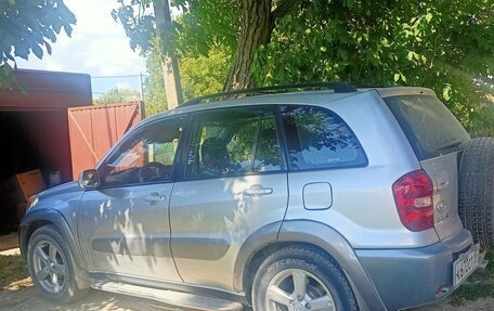 Toyota RAV4, 2004 год, 1 100 000 рублей, 3 фотография
