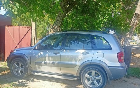 Toyota RAV4, 2004 год, 1 100 000 рублей, 4 фотография
