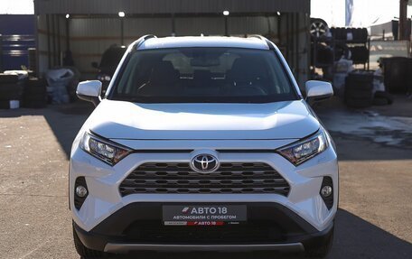 Toyota RAV4, 2020 год, 2 499 000 рублей, 3 фотография