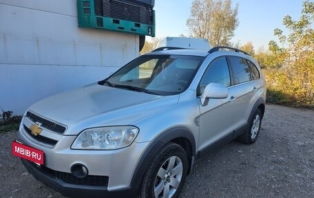 Chevrolet Captiva I, 2010 год, 830 000 рублей, 2 фотография