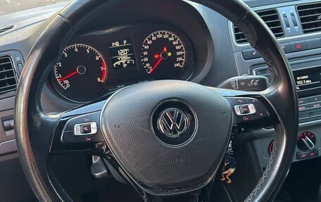 Volkswagen Polo VI (EU Market), 2019 год, 1 350 000 рублей, 2 фотография