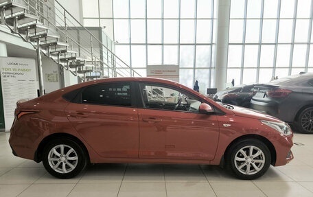 Hyundai Solaris II рестайлинг, 2017 год, 1 150 000 рублей, 8 фотография