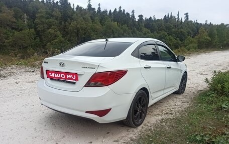 Hyundai Solaris II рестайлинг, 2015 год, 885 000 рублей, 2 фотография