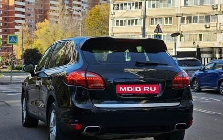 Porsche Cayenne III, 2010 год, 2 799 000 рублей, 11 фотография