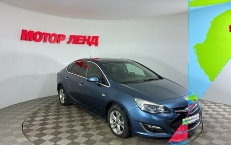 Opel Astra J, 2013 год, 585 000 рублей, 3 фотография
