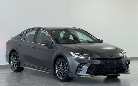 Toyota Camry, 2025 год, 4 500 000 рублей, 3 фотография