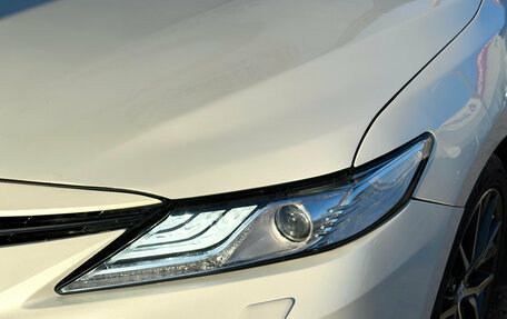 Toyota Camry, 2020 год, 2 340 000 рублей, 9 фотография